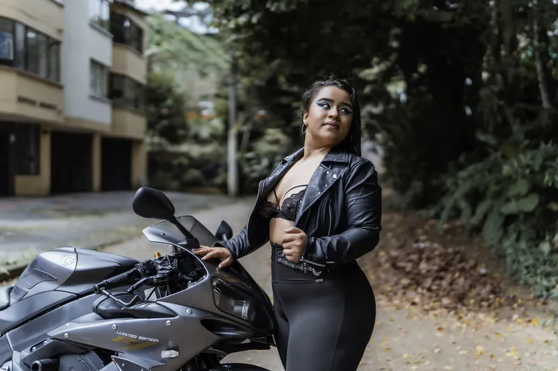 Live sex webcam photo for ElaBourn #4112101