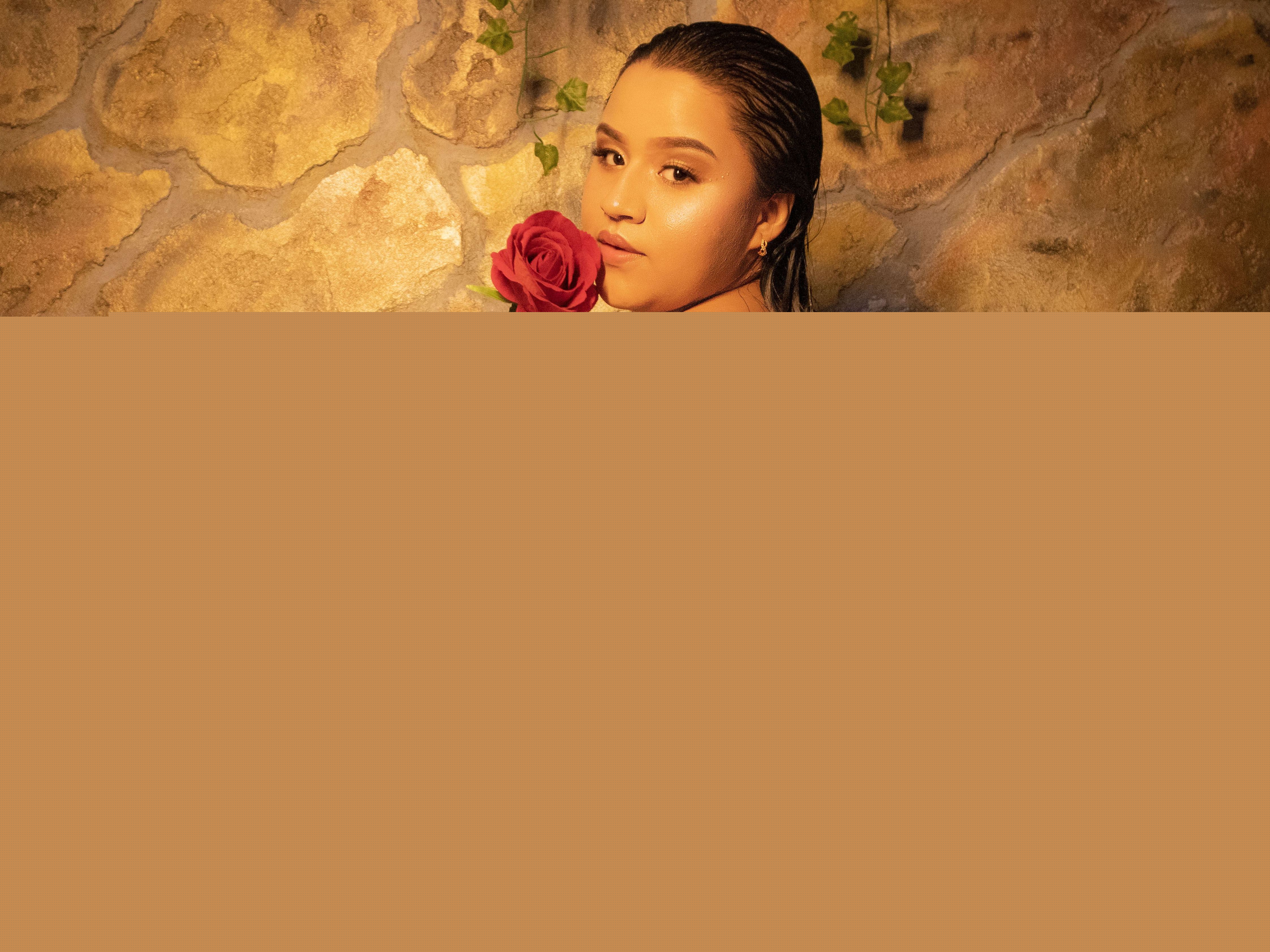 Live sex webcam photo for ElaBourn #4111915