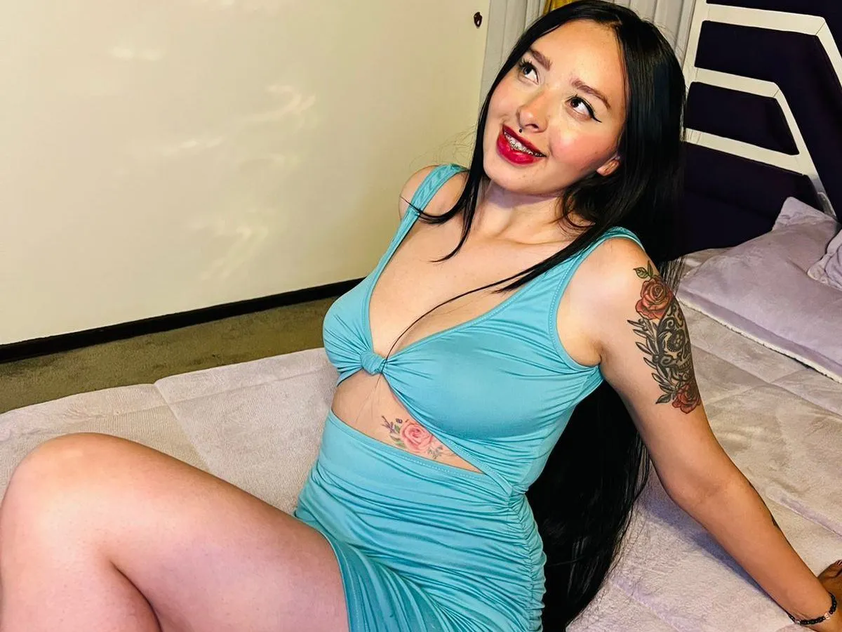 Live sex webcam photo for Verronnica #3584879
