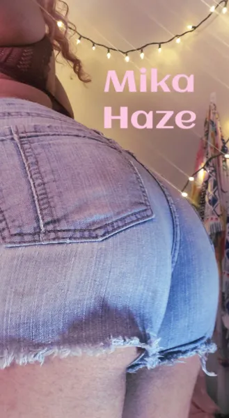 Live sex webcam photo for MikaHaze #3185880