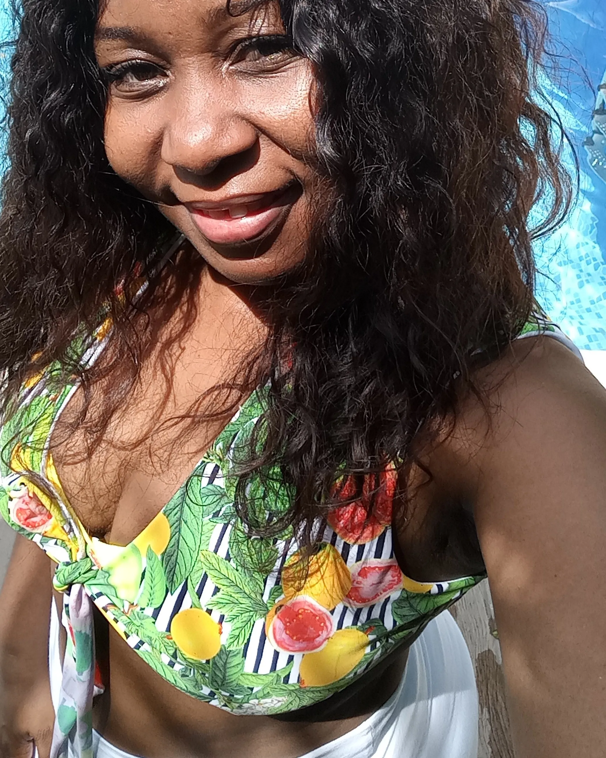 Live sex webcam photo for SexyAssLucy #7792249