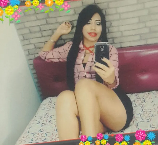 Live sex webcam photo for veronicasanzz #2900760