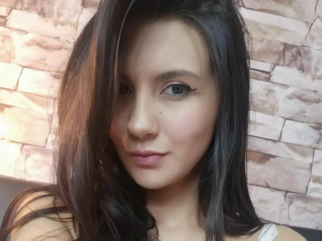 Live sex webcam photo for alicelea #3248696