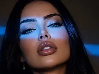 Live sex webcam photo for FrancescaHarris18 #8674339