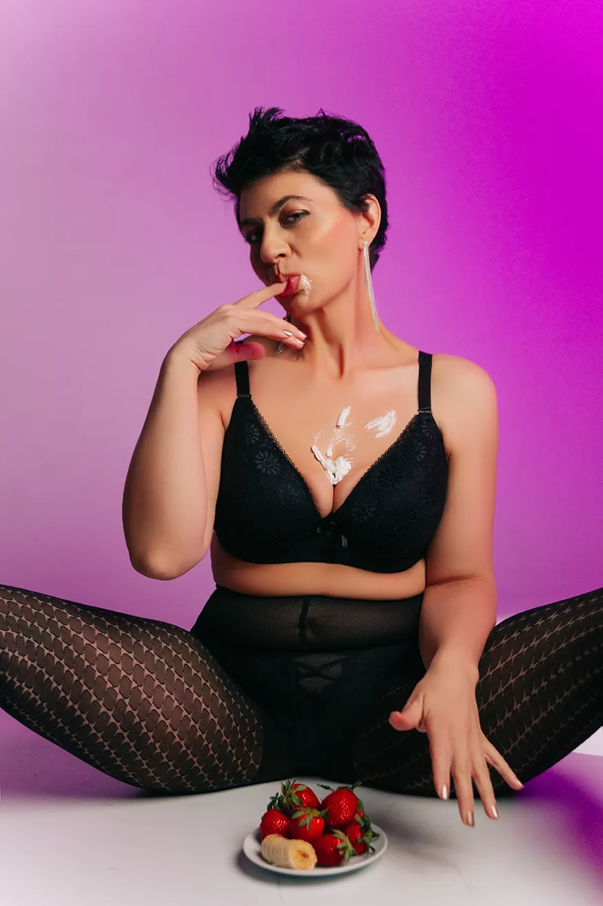 Live sex webcam photo for JuliaWinslet #7383714