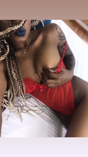 Live sex webcam photo for ScaarletFearless #2940517