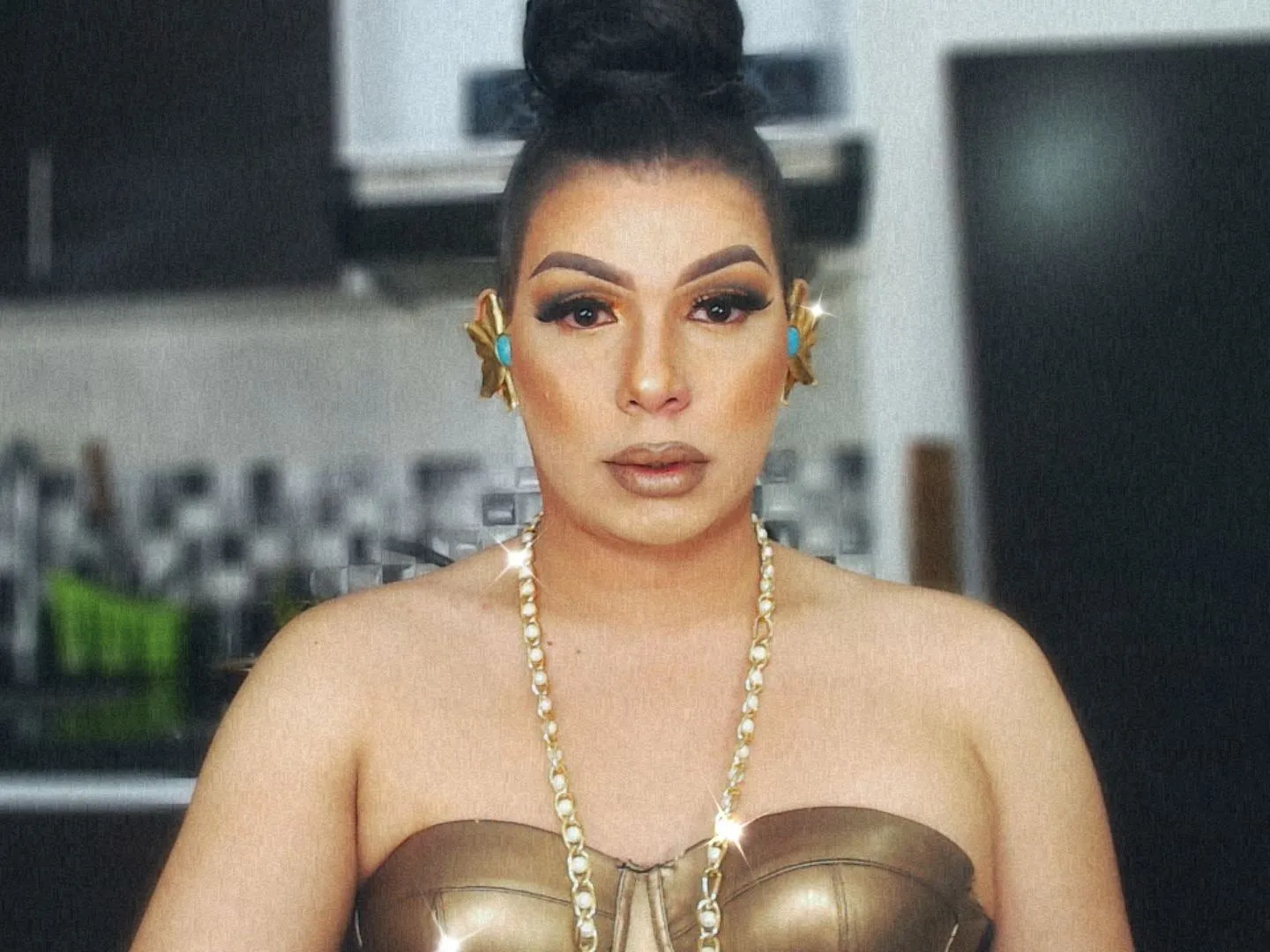 Live sex webcam photo for JhinxRoyal #3049475