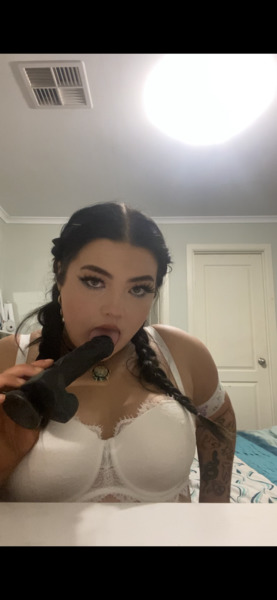 Live sex webcam photo for rubycurvaceous #3142543