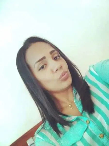 Live sex webcam photo for LolaSquirst #2911996