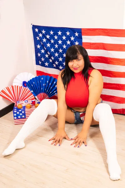 Live sex webcam photo for KarllaFire #3328516