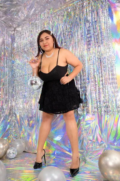 Live sex webcam photo for KarllaFire #3832777