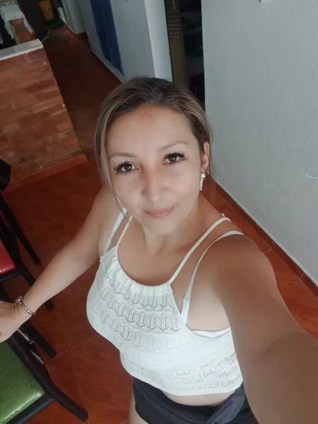 Live sex webcam photo for SammyMultiSsQUIRTt #2940903