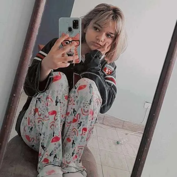 Live sex webcam photo for KiittyDoll #2984998