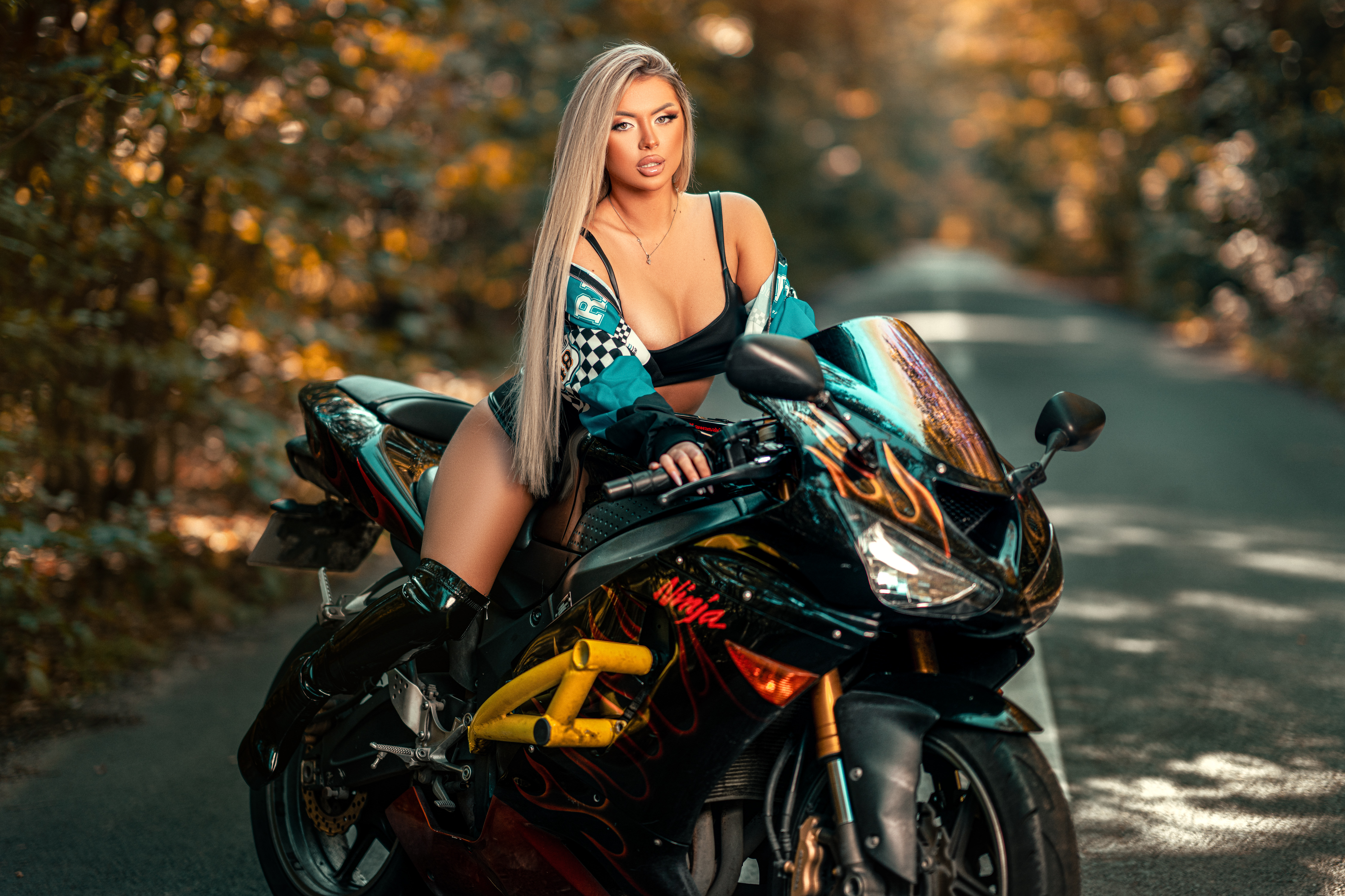 Live sex webcam photo for IvyRubens #7824083