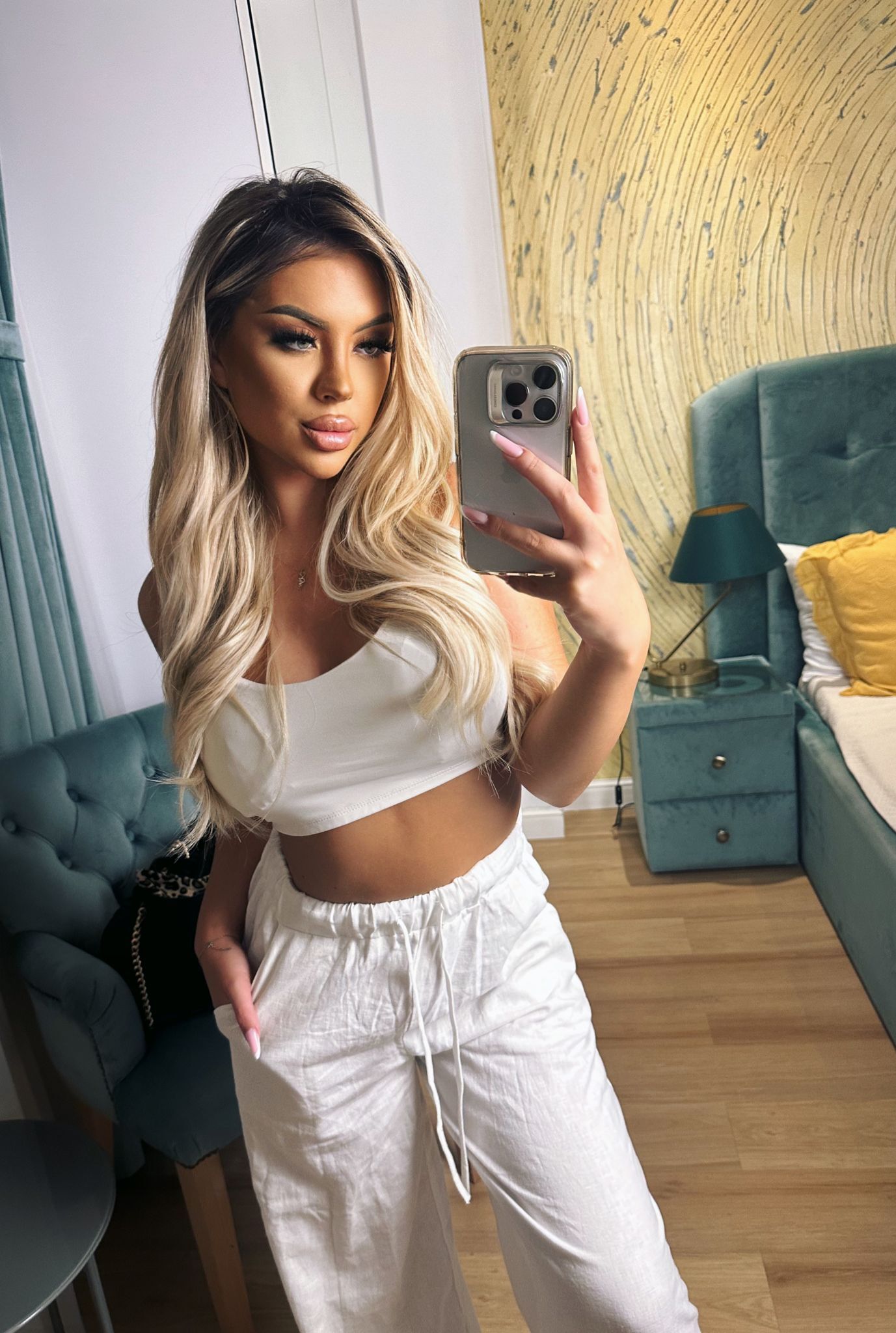 Live sex webcam photo for IvyRubens #7824066