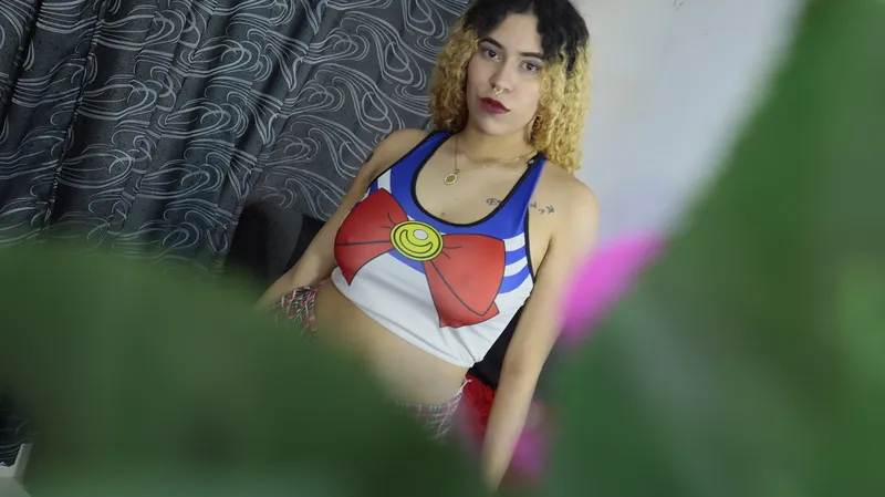 Live sex webcam photo for MolyAnal #3530561