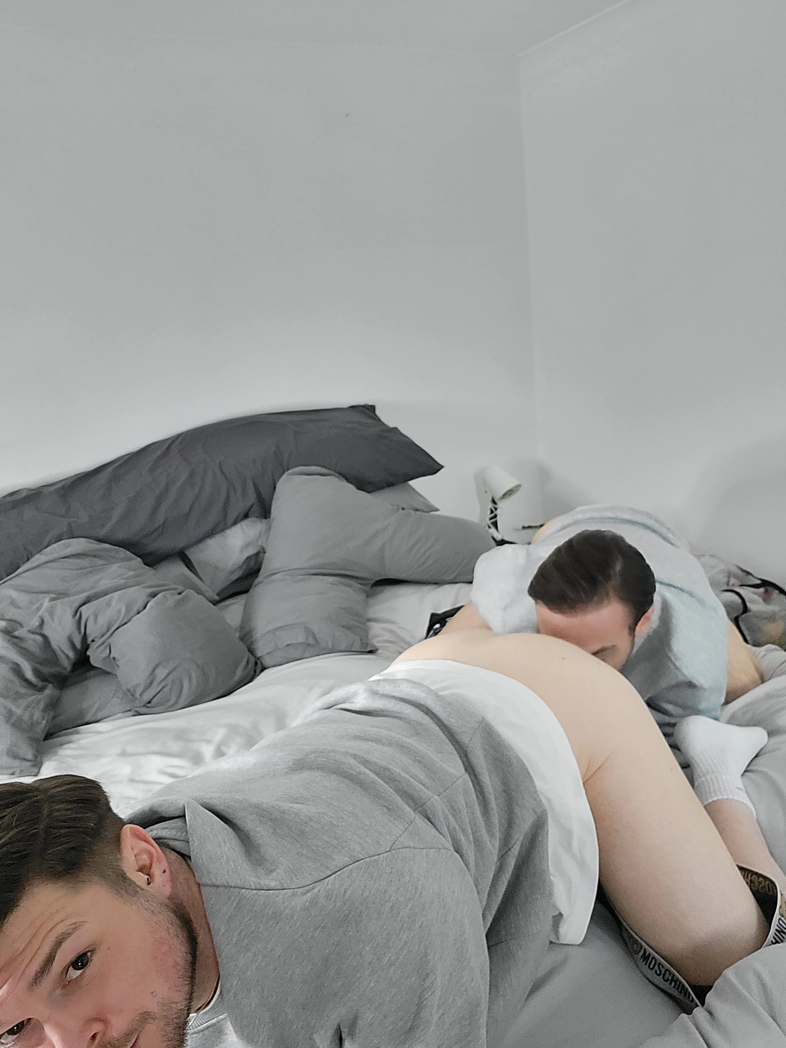 Live sex webcam photo for Twotwinkhusbands #7845632