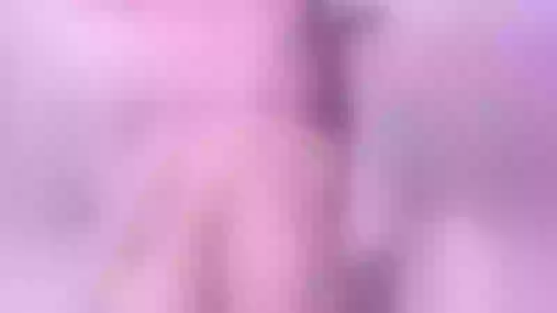 Live sex webcam photo for LoanaCollinss #2932290