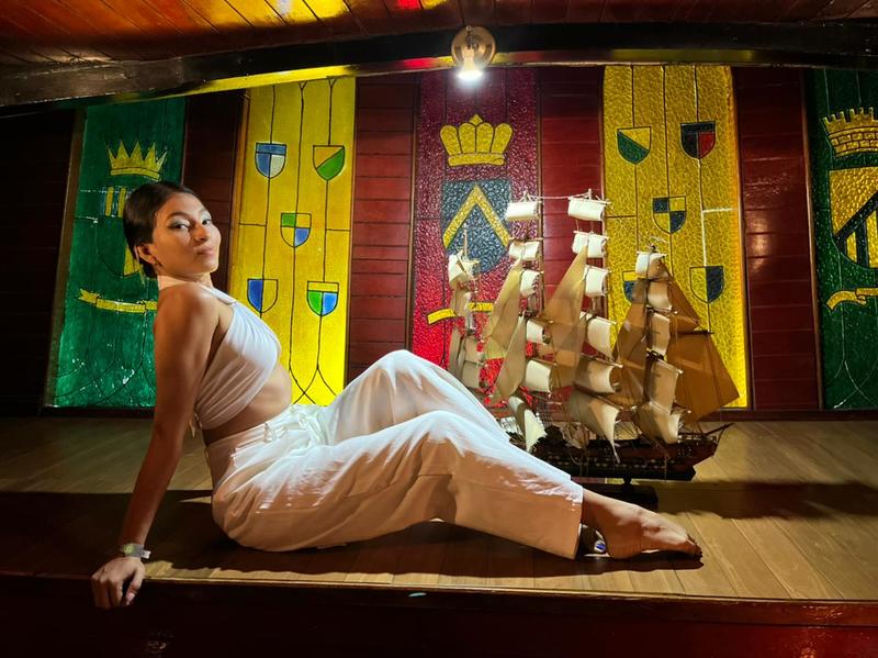 Live sex webcam photo for RoxaneMaddiosson #3138408