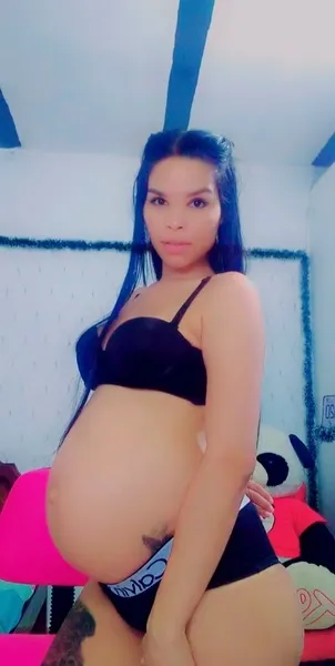 Live sex webcam photo for NatashaKellyy #3127973