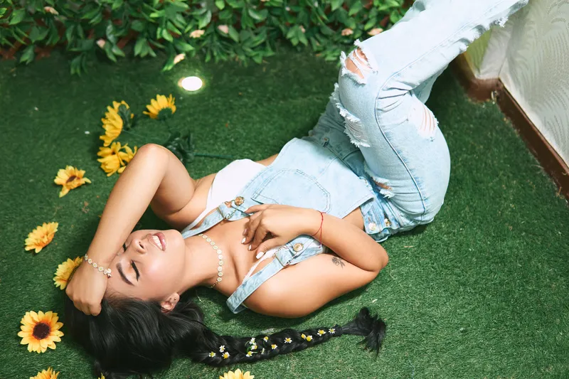 Live sex webcam photo for Renattaa29 #3228104