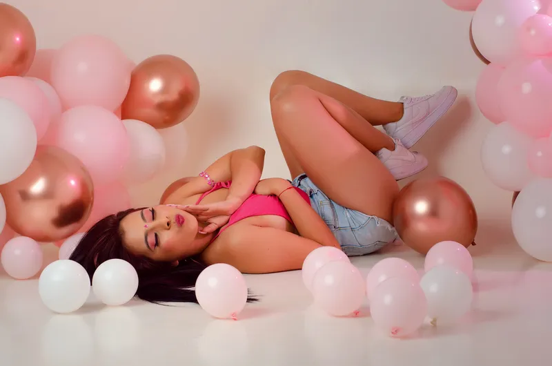 Live sex webcam photo for Renattaa29 #3401055