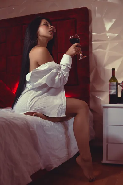 Live sex webcam photo for Renattaa29 #3187412