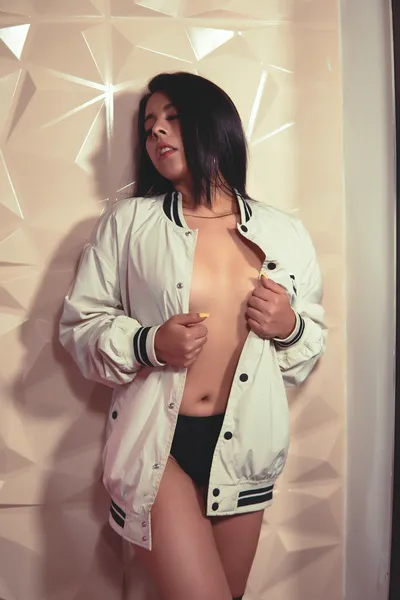 Live sex webcam photo for Renattaa29 #3187419