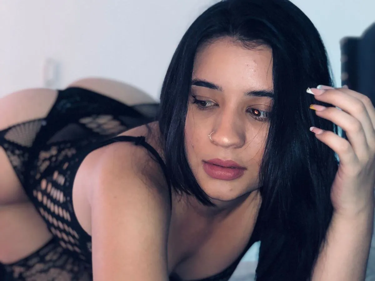 Live sex webcam photo for karolBeckham #3889214