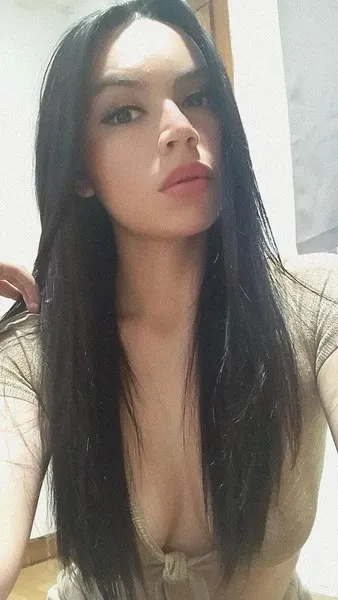 Live sex webcam photo for NinaBeckett #3433658