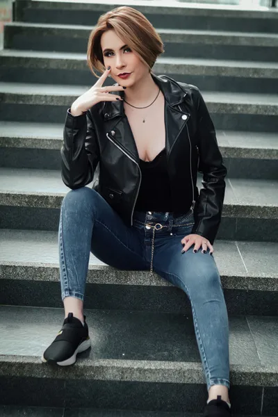 Live sex webcam photo for Rouxane #4112110