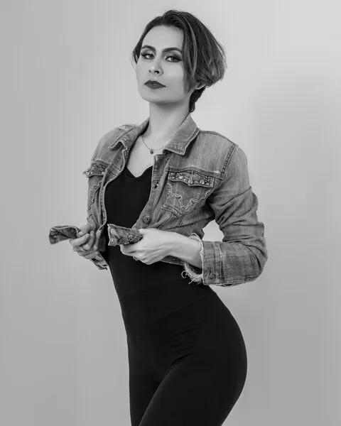 Live sex webcam photo for Rouxane #3720308