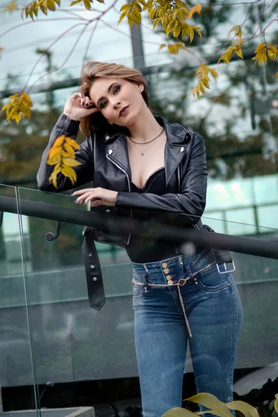 Live sex webcam photo for Rouxane #4112109