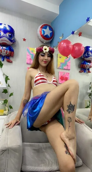 Live sex webcam photo for CherryPieus #3419307