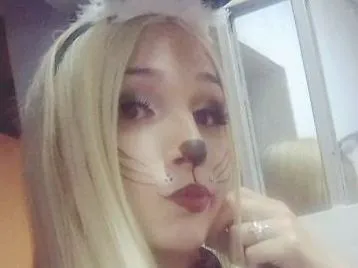 Live sex webcam photo for camilabonny #3907268