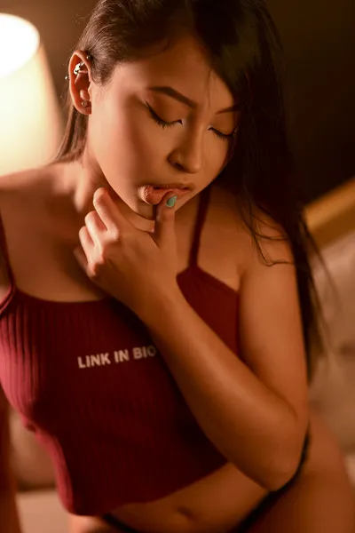 Live sex webcam photo for MiiaOConnors #2996889