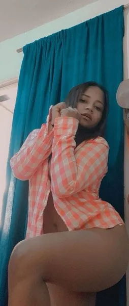 Live sex webcam photo for katye21 #2955275