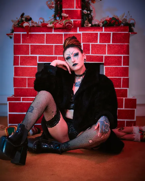 Live sex webcam photo for MistressAmbrosia #2940242