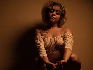 Live sex webcam photo for Skylarswave #7945425