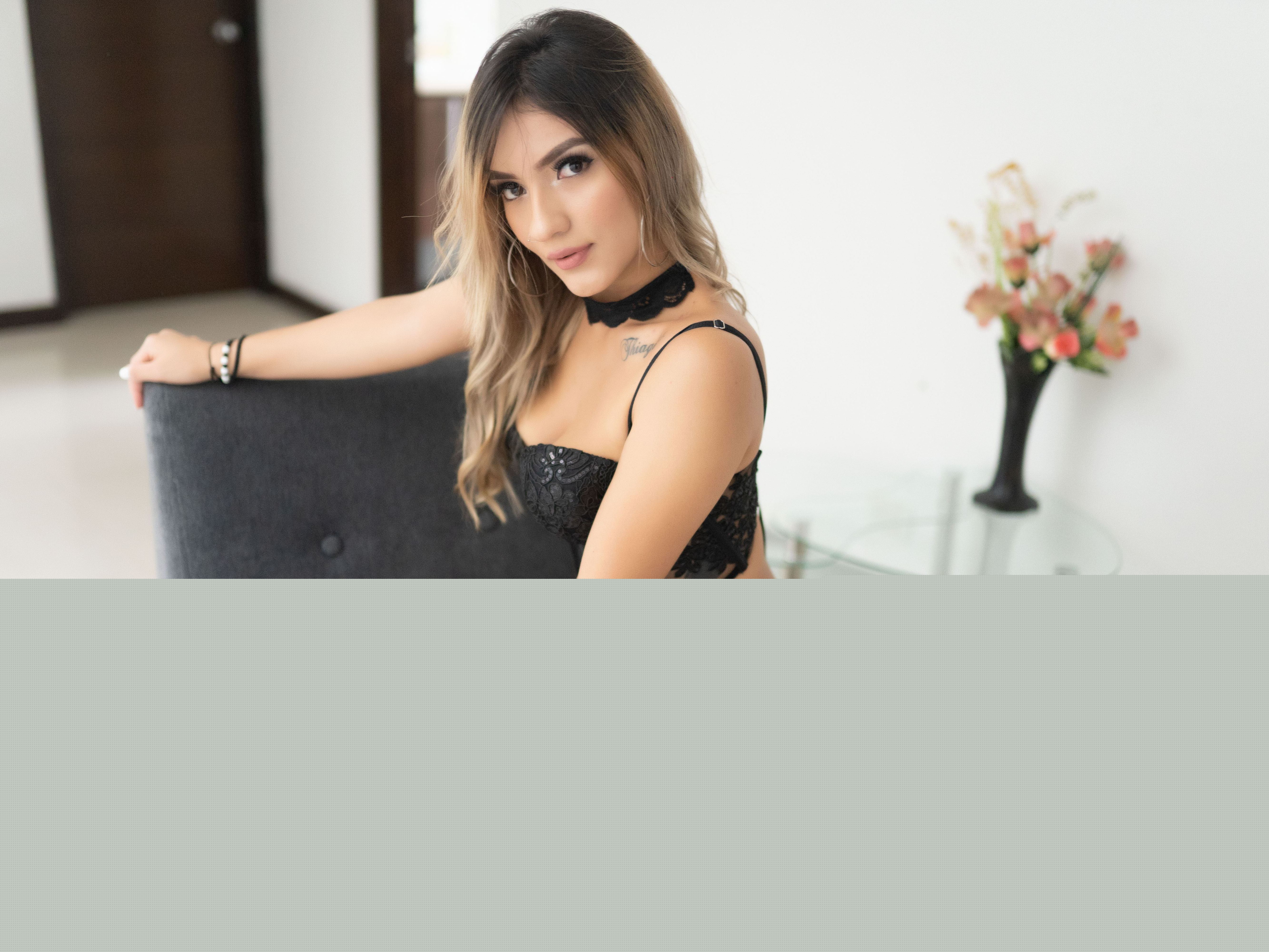 Live sex webcam photo for EvaSstuart #3696007