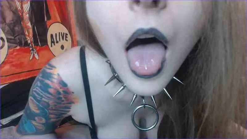 Live sex webcam photo for LitaVonDoom #4140986