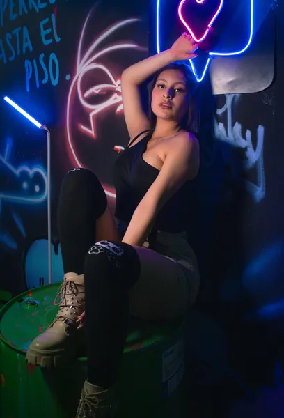 Live sex webcam photo for ChloeOween #3172643