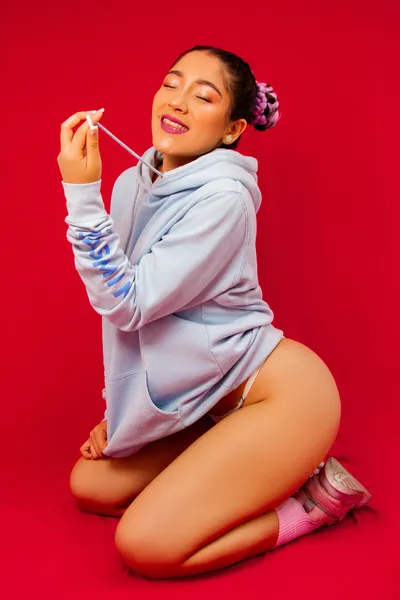 Live sex webcam photo for LiaPercy #6203115