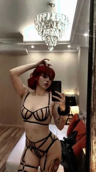 Live sex webcam photo for HaileyMarsh #2991692