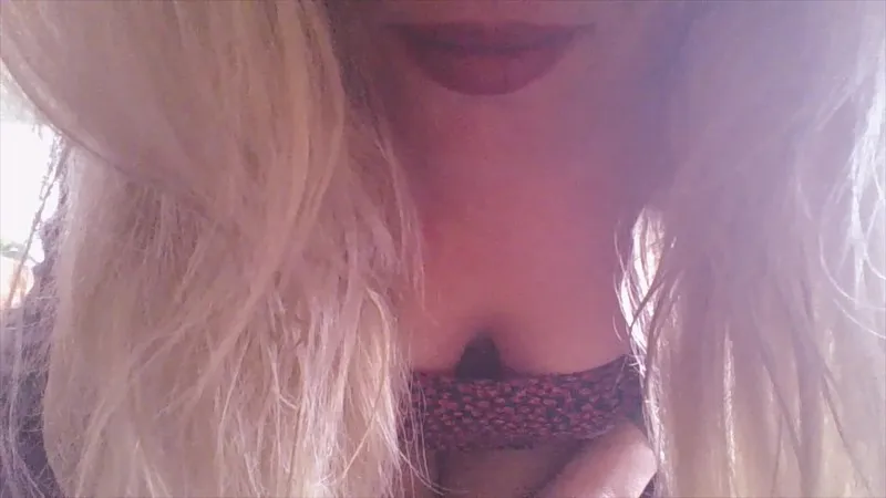 Live sex webcam photo for LoveSaraChristine #2960749