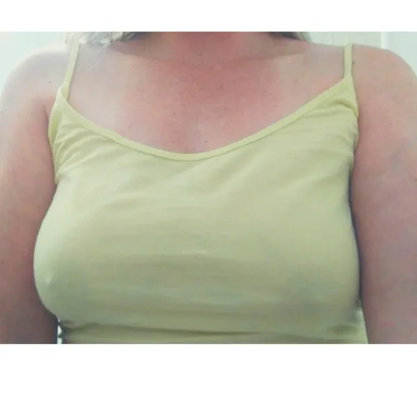 Live sex webcam photo for LoveSaraChristine #3406204