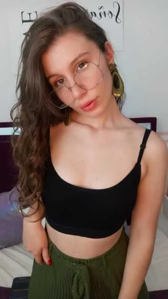 Live sex webcam photo for Keendrajade #3118616