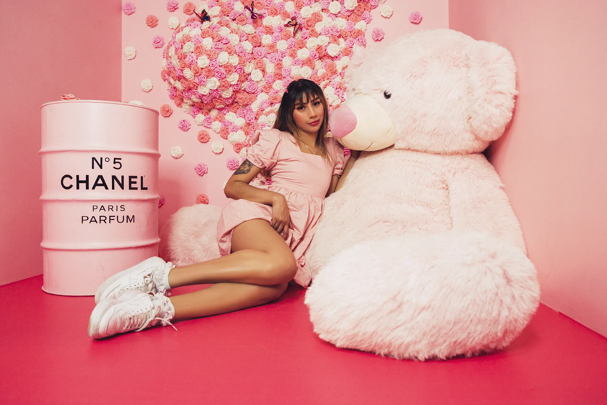 Live sex webcam photo for JessicaSoller #7195665