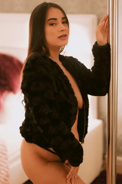 Live sex webcam photo for JenniferCasas #2962900