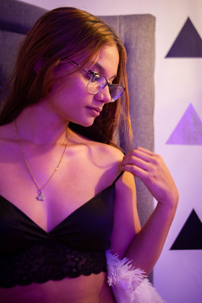 Live sex webcam photo for StacyCarter #3060335